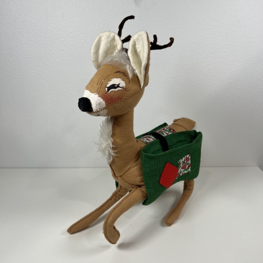 ANNALEE Doll 18" Reindeer with Saddlebags and Pipe Cleaner Antlers 1978 Tush Tag